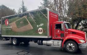 Box truck
