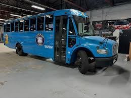 blue bus 